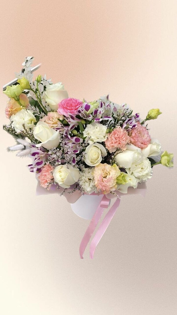 Цветущая милость, артикул F1298704 - 7720 рублей, доставка по городу. Flawery - доставка цветов