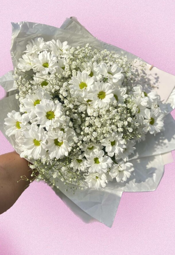 Поле цветов, артикул F1299253 - 4211 рублей, доставка по городу. Flawery - доставка цветов