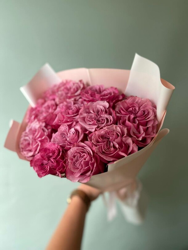 Букет из роз, артикул F1301323 - 5002 рублей, доставка по городу. Flawery - доставка цветов