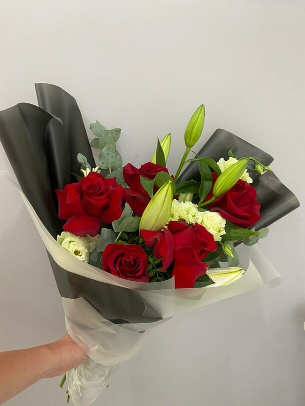 Пиковая дама, артикул F1303793 - 4211 рублей, доставка по городу. Flawery - доставка цветов