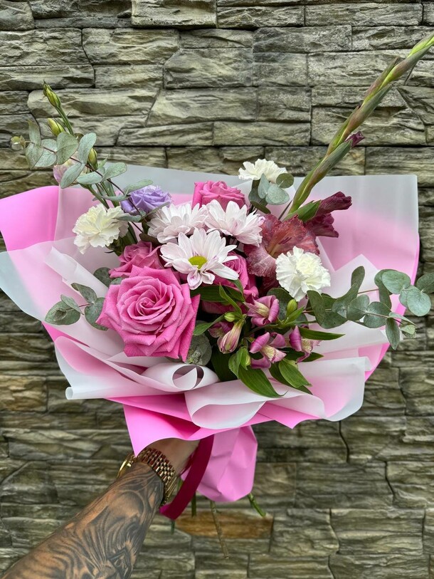 Сердце принцессы, артикул F1305162 - 5199 рублей, доставка по городу. Flawery - доставка цветов