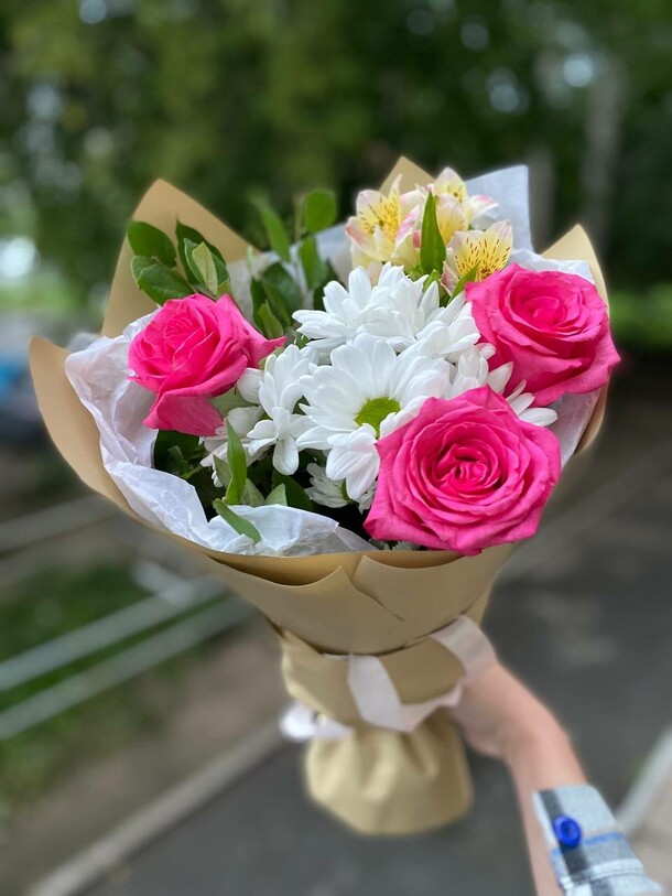 Маленький сюрприз, артикул F1307277 - 2105 рублей, доставка по городу. Flawery - доставка цветов