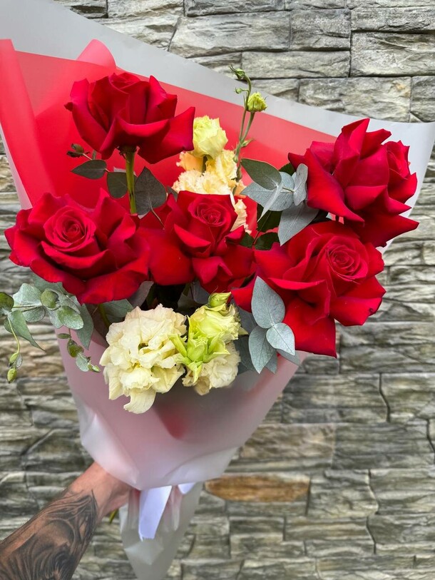 Красный закат, артикул F1307278 - 4562 рублей, доставка по городу. Flawery - доставка цветов