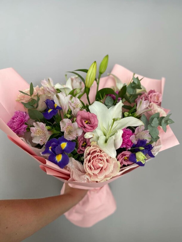 Аромат августа, артикул F1308280 - 5248 рублей, доставка по городу. Flawery - доставка цветов