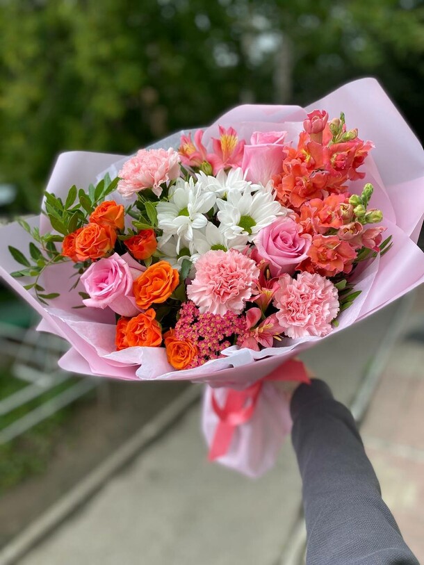 Песня августа, артикул F1308282 - 4913 рублей, доставка по городу. Flawery - доставка цветов