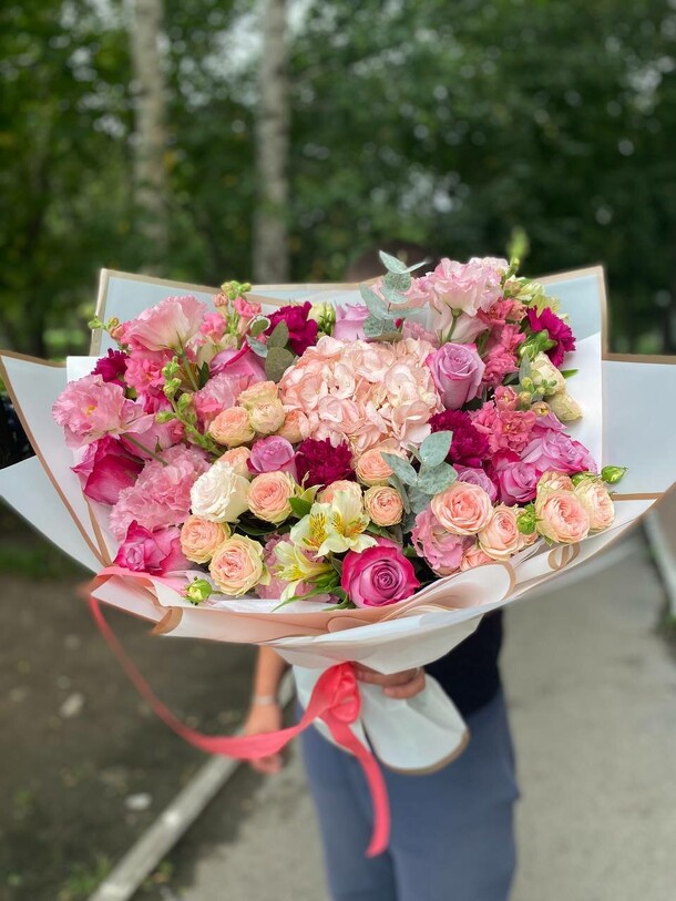 Аромат лета, артикул F1308290 - 16668 рублей, доставка по городу. Flawery - доставка цветов