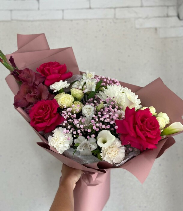 Пышная страсть, артикул F1310582 - 6637 рублей, доставка по городу. Flawery - доставка цветов