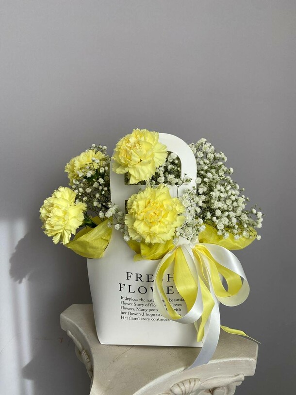 Сумочка под настроение, артикул F1310584 - 3376 рублей, доставка по городу. Flawery - доставка цветов