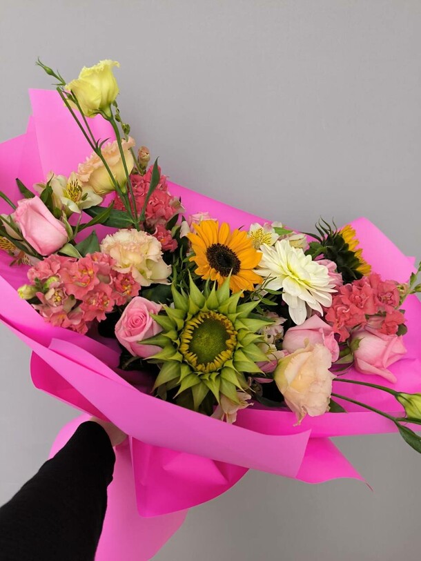 Яркий август, артикул F1312768 - 6843 рублей, доставка по городу. Flawery - доставка цветов