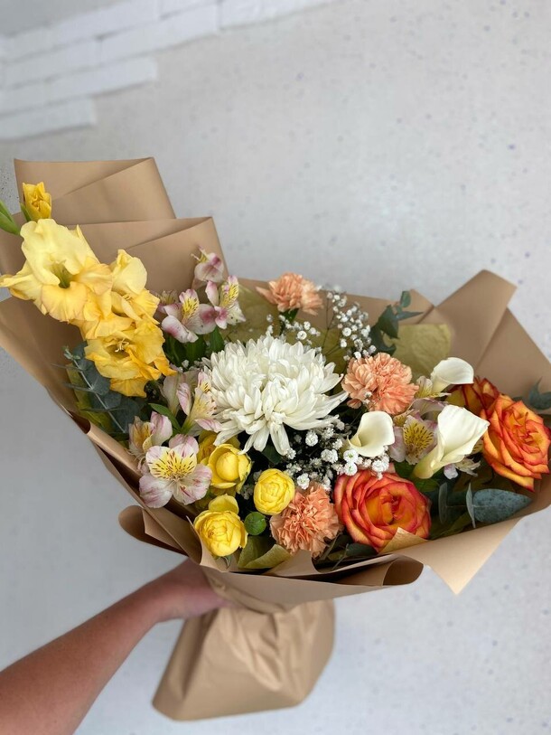 Осенний листопад, артикул F1313283 - 7018 рублей, доставка по городу. Flawery - доставка цветов