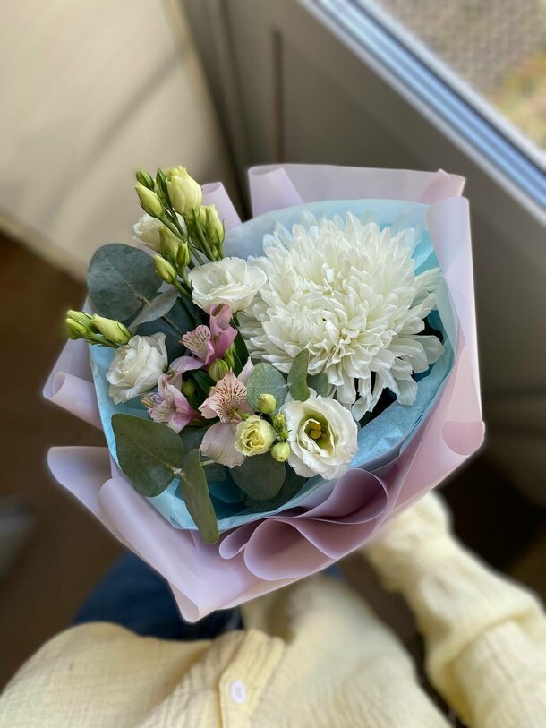 Маленький сюрприз, артикул F1315723 - 2281 рублей, доставка по городу. Flawery - доставка цветов