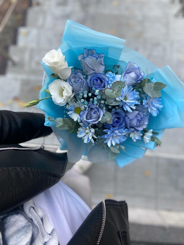 Голубая луна, артикул F1329712 - 3606 рублей, доставка по городу. Flawery - доставка цветов