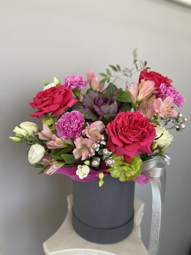 Композиция с капустой, артикул F1330854 - 4738 рублей, доставка по городу. Flawery - доставка цветов