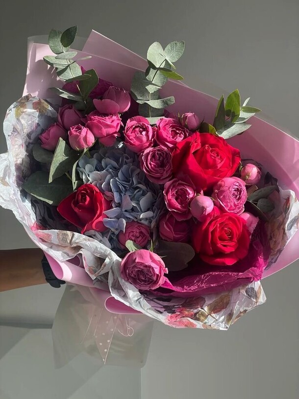 Яркое мгновение, артикул F1330865 - 4828 рублей, доставка по городу. Flawery - доставка цветов