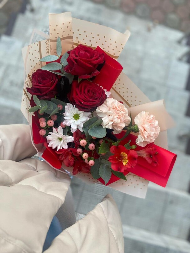 Бордовое настроение, артикул F1331872 - 4356 рублей, доставка по городу. Flawery - доставка цветов