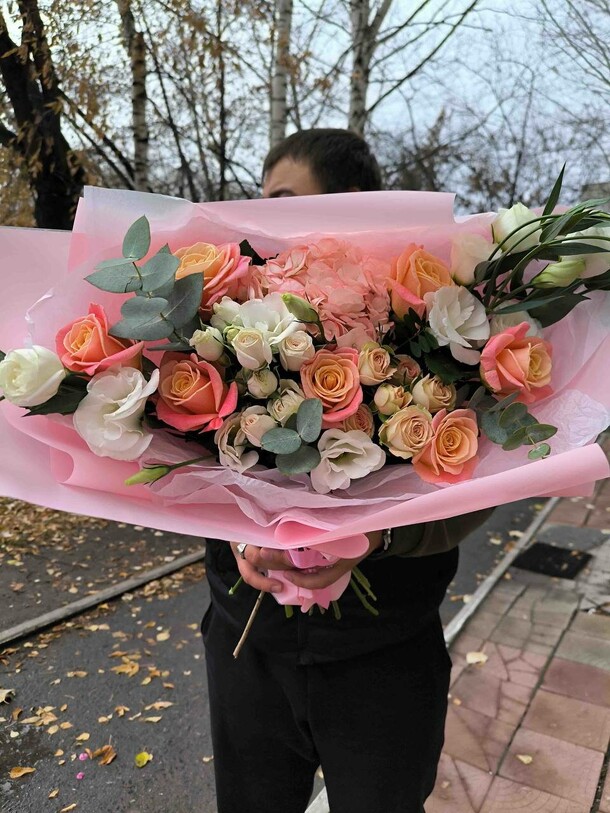 Прекрасное утро, артикул F1336813 - 6667 рублей, доставка по городу. Flawery - доставка цветов