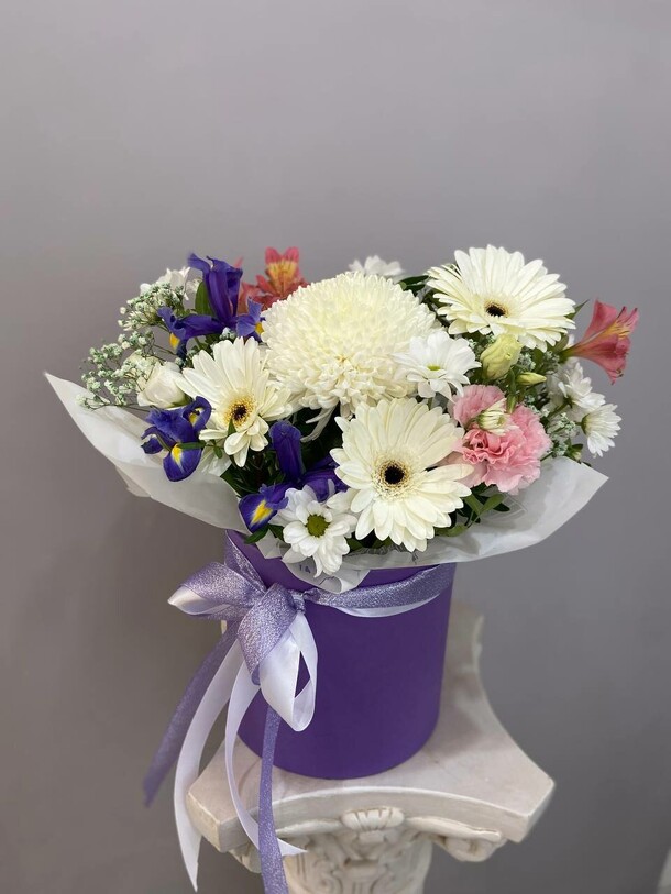 Композиция с антоновым, артикул F1340115 - 4913 рублей, доставка по городу. Flawery - доставка цветов