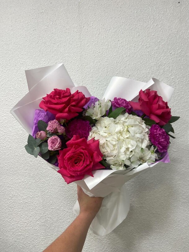 Шик, артикул F1349037 - 4147 рублей, доставка по городу. Flawery - доставка цветов