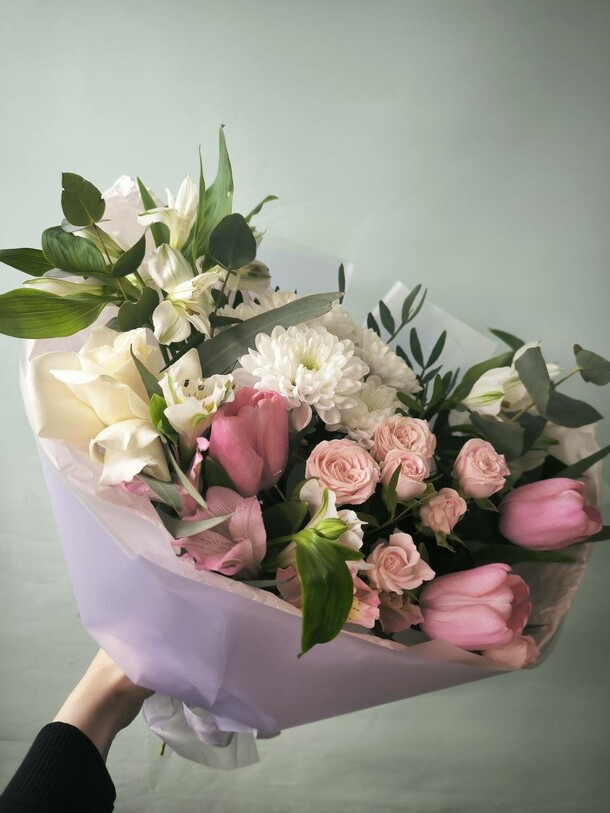 Весна, артикул F1376618 - 3915 рублей, доставка по городу. Flawery - доставка цветов