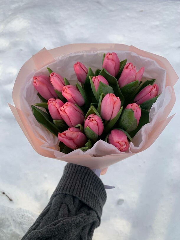 Тюльпаны, артикул F1379722 - 3850 рублей, доставка по городу. Flawery - доставка цветов