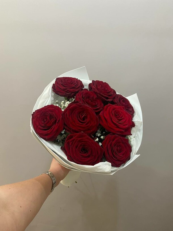 Букет из роз №5, артикул F1383146 - 3850 рублей, доставка по городу. Flawery - доставка цветов