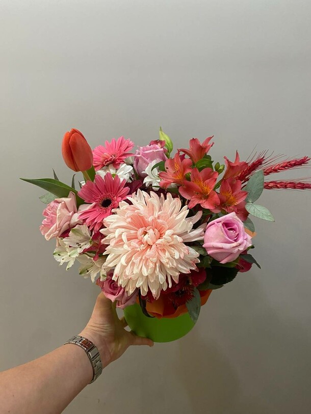 Композиция с антоновым, артикул F1383156 - 3700 рублей, доставка по городу. Flawery - доставка цветов