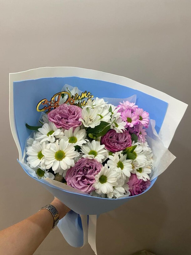 Букет №8, артикул F1383162 - 4500 рублей, доставка по городу. Flawery - доставка цветов