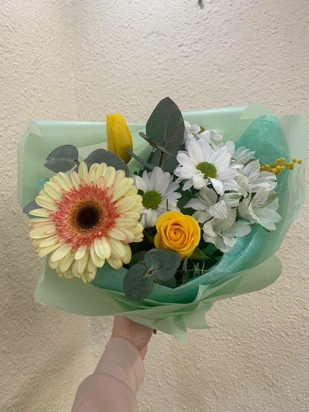 Последний снег, артикул F1396361 - 2157 рублей, доставка по городу. Flawery - доставка цветов