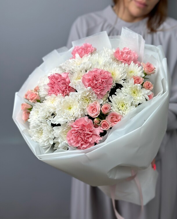 Авторский нежный букет «леди», артикул F1274014 - 5445 рублей, доставка по городу. Flawery - доставка цветов