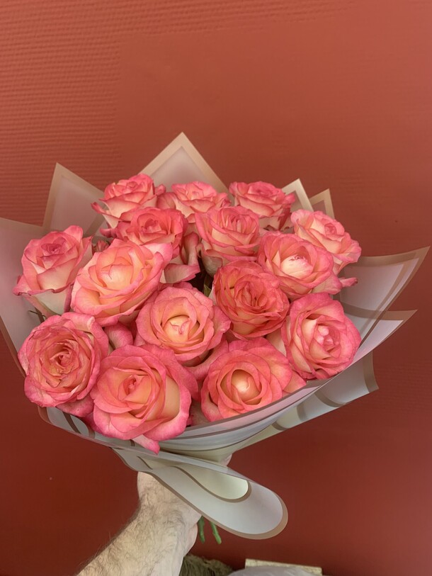 Букет из 15 джумилий, артикул F1271587 - 3600 рублей, доставка по городу. Flawery - доставка цветов