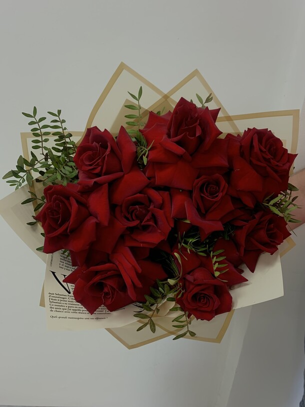 Букет из французских роз, артикул F1304355 - 4500 рублей, доставка по городу. Flawery - доставка цветов