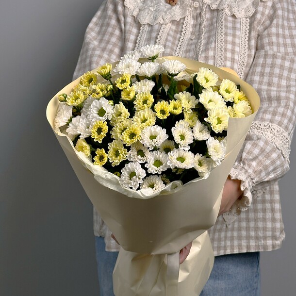 Дуо букет из нежной сантини, артикул F1333128 - 3400 рублей, доставка по городу. Flawery - доставка цветов