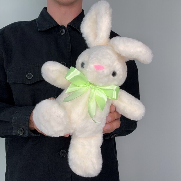 Зайка с бантом 💚 s, артикул F1418106 - 1499 рублей, доставка по городу. Flawery - доставка цветов