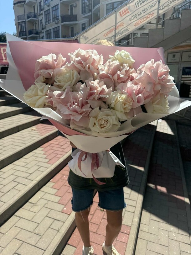 Французская роза вау, артикул F1308600 - 6900 рублей, доставка по городу. Flawery - доставка цветов