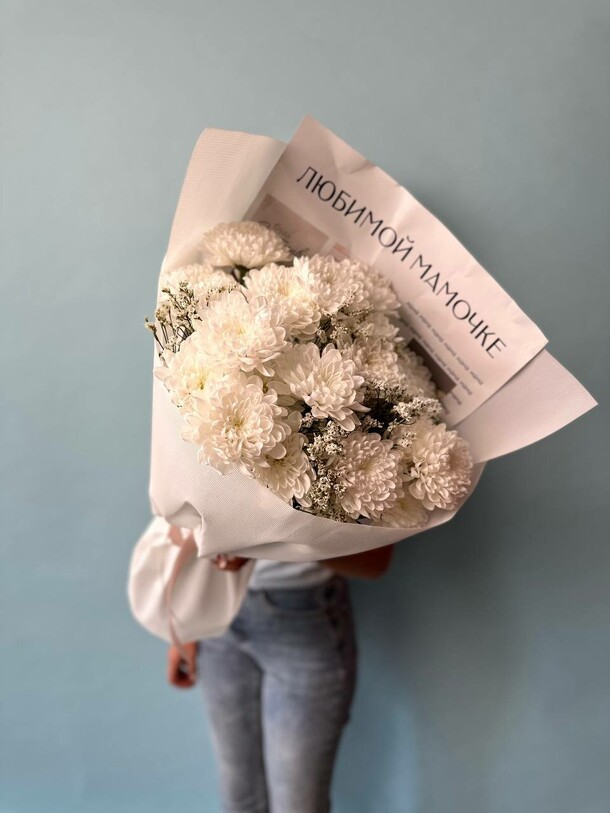 Букет из хризантемы и альстромерии, артикул F1434971 - 4399 рублей, доставка по городу. Flawery - доставка цветов