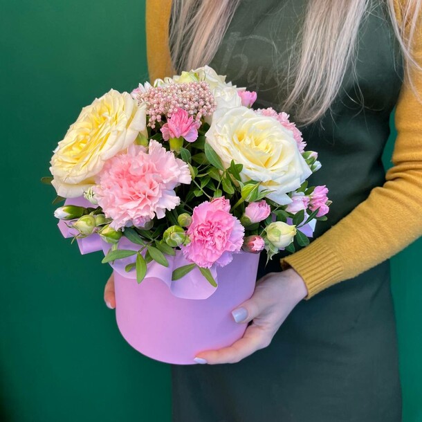 Конфетка, артикул F1301934 - 5660 рублей, доставка по городу. Flawery - доставка цветов