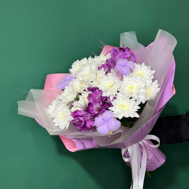 Лавандовый привет, артикул F1423327 - 3510 рублей, доставка по городу. Flawery - доставка цветов