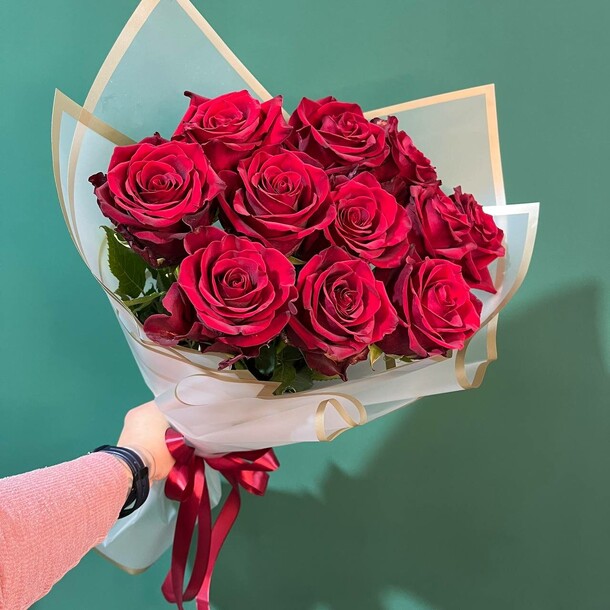 Роза "эксплорер", артикул F1423524 - 5590 рублей, доставка по городу. Flawery - доставка цветов