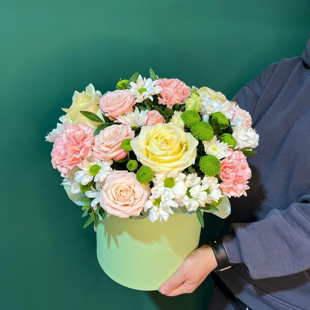 Светлый день, артикул F1423535 - 6770 рублей, доставка по городу. Flawery - доставка цветов