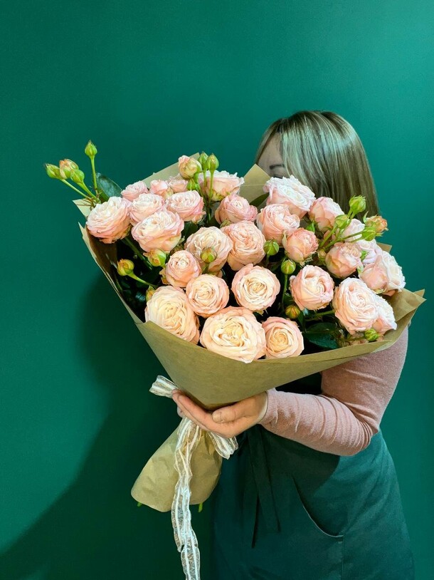 Нежность роз, артикул F1524276 - 7940 рублей, доставка по городу. Flawery - доставка цветов