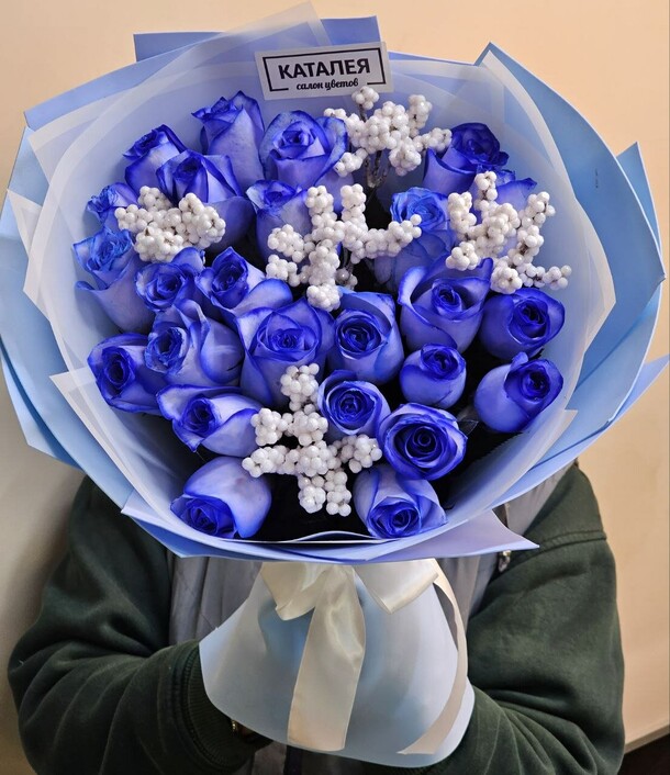 Букет в синем цвете, артикул F1234579 - 8931 рублей, доставка по городу. Flawery - доставка цветов