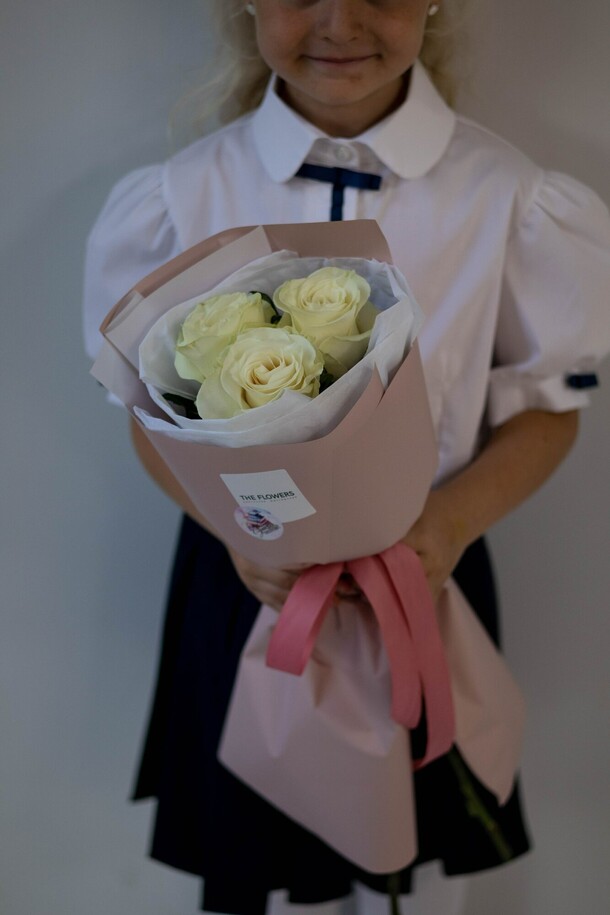 Монобукет "школота", артикул F1456850 - 1850 рублей, доставка по городу. Flawery - доставка цветов