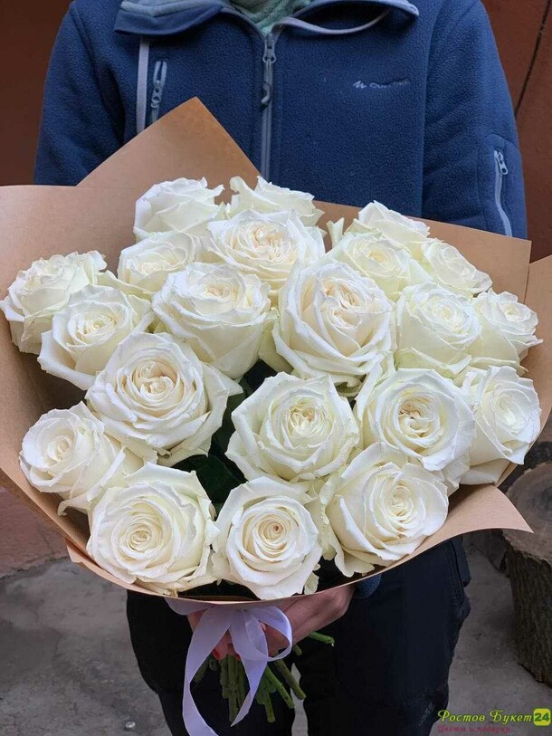 Роза белая пионовидная, артикул F1293698 - 8437 рублей, доставка по городу. Flawery - доставка цветов