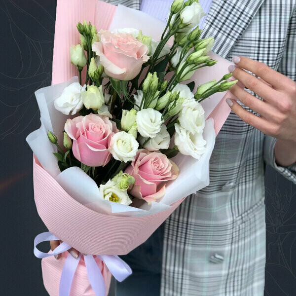 Нежный каприз, артикул F1372618 - 3751 рублей, доставка по городу. Flawery - доставка цветов