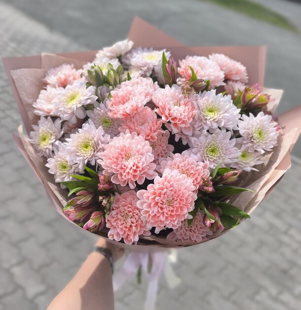 Первое свидание, артикул F1416292 - 6446 рублей, доставка по городу. Flawery - доставка цветов