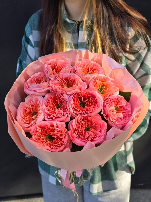 Букет "клубничный бум", артикул F1434136 - 8200 рублей, доставка по городу. Flawery - доставка цветов