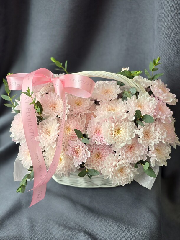 Композиция в корзине "солнечное настроение", артикул F1446960 - 6200 рублей, доставка по городу. Flawery - доставка цветов