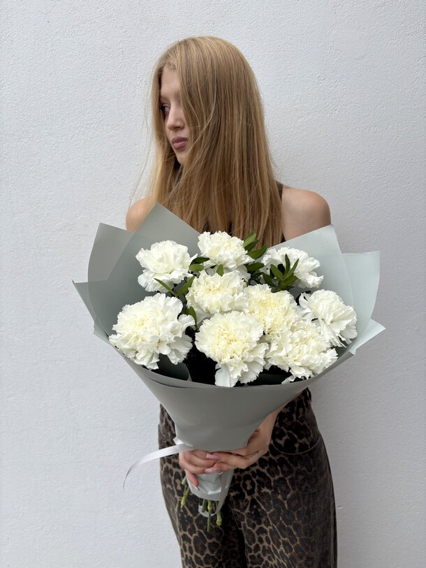 Букет из белоснежных диантусов, артикул F1493054 - 2190 рублей, доставка по городу. Flawery - доставка цветов