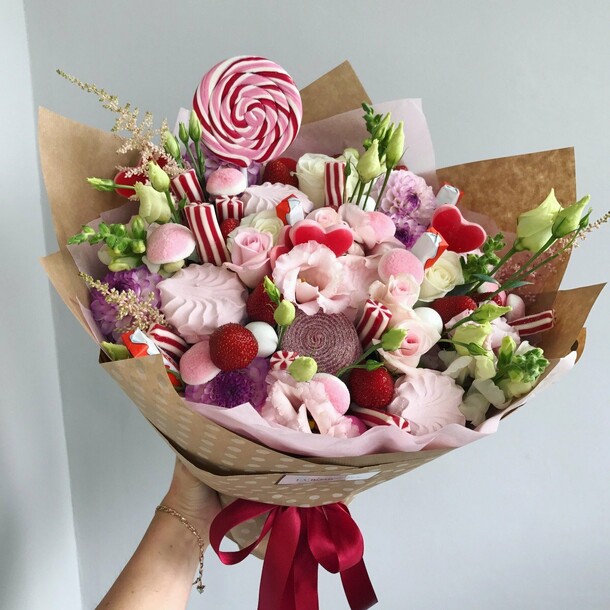 Сладкий букет, артикул F1285578 - 6882 рублей, доставка по городу. Flawery - доставка цветов