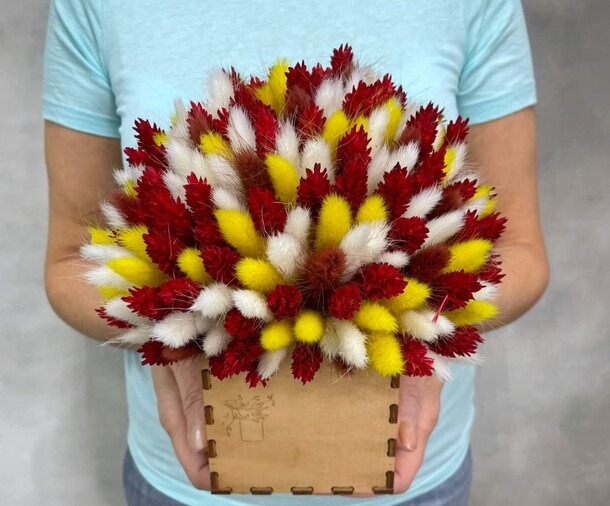 Букет сухоцветов «яркий образ», артикул F1286523 - 13543 рублей, доставка по городу. Flawery - доставка цветов